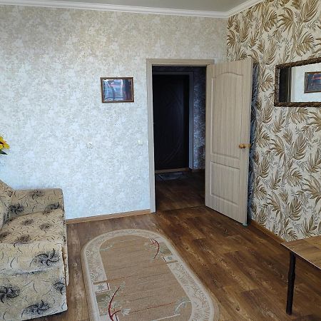 Новобудова Центр Либiдь Плаза Khmel'nyts'kyy Exterior foto