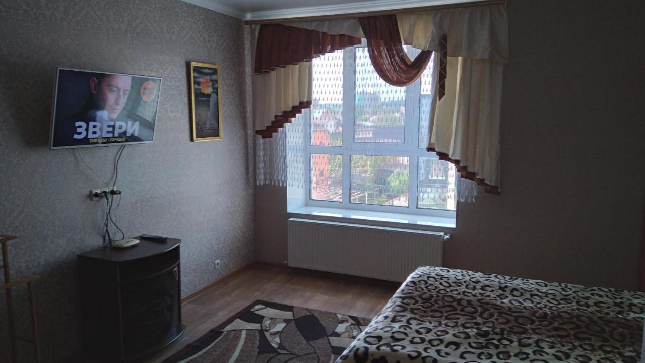 Новобудова Центр Либiдь Плаза Khmel'nyts'kyy Quarto foto